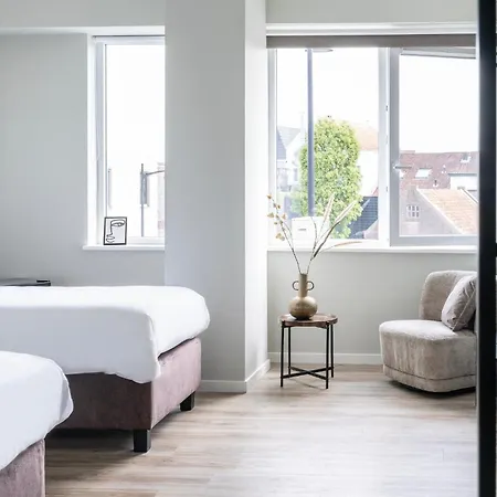 Comfortable Bed, Private Bathroom, And Fast Wifi *